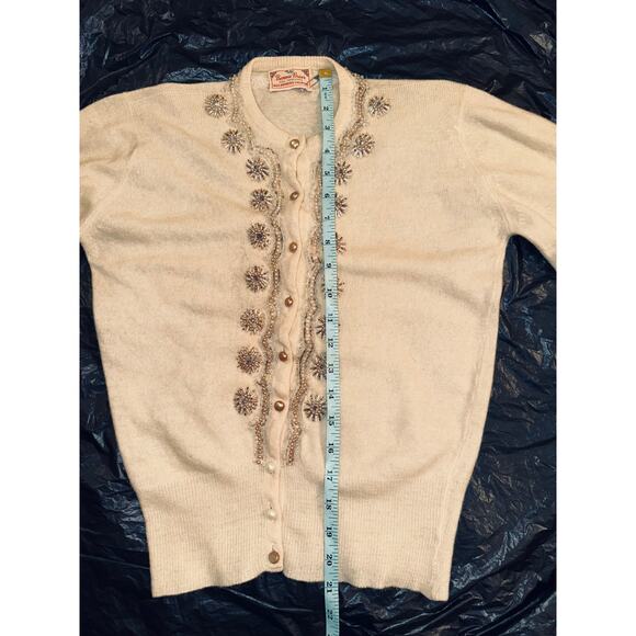 VINTAGE 50'S 60'S BONNIE BRIAR 100% CASHMERE BEADED PEARLS CARDIGAN SWEATER - Picture 6 of 11